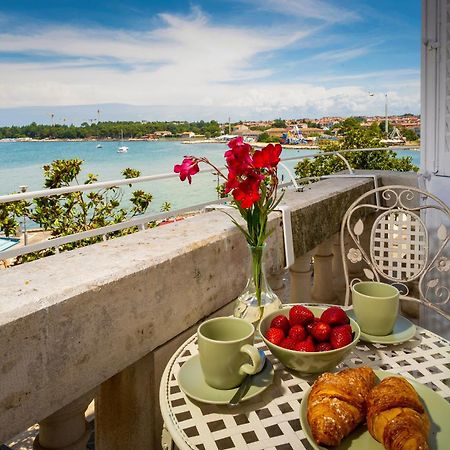 Romeo And Juliet Apartment With Balcony And Sea View ポレッチ エクステリア 写真